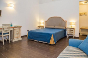 Отель La Rada B&B  Баколи